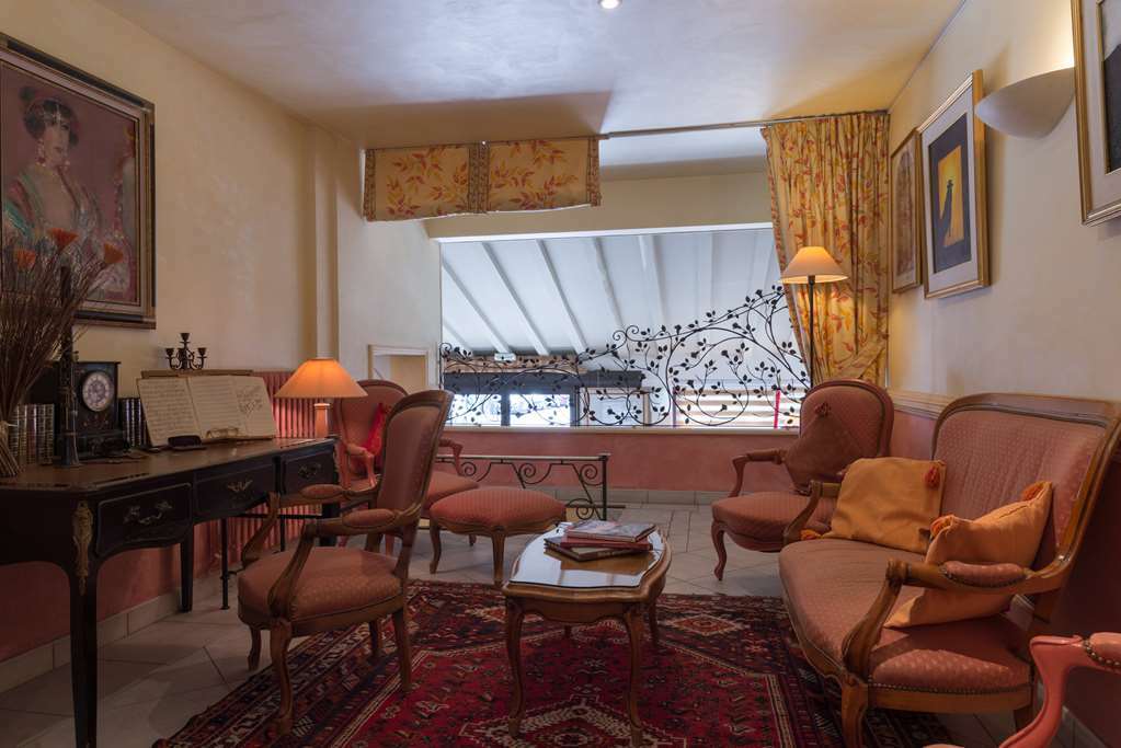 Hotel Mireille Арль Удобства фото